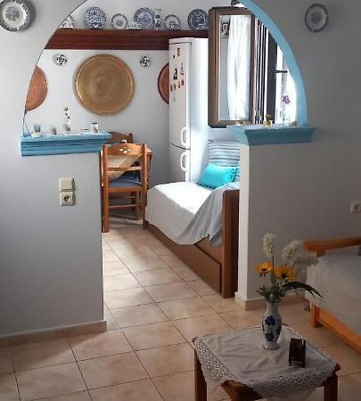 Ftoulis Apartment Skyros Exterior photo