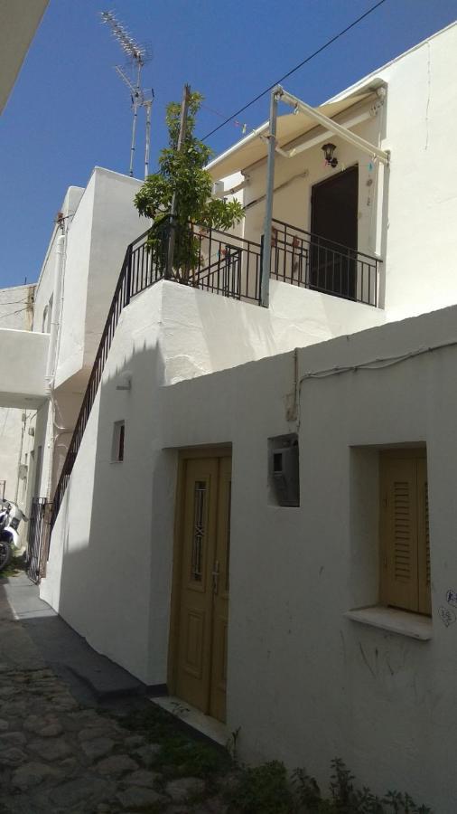 Ftoulis Apartment Skyros Exterior photo