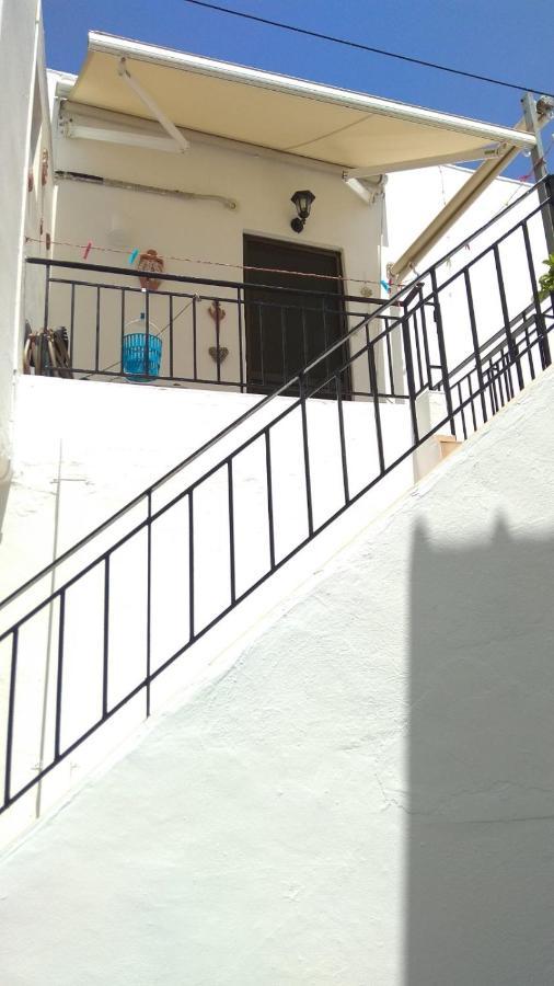 Ftoulis Apartment Skyros Exterior photo